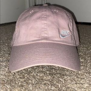 Women’s NIKE Baseball hat